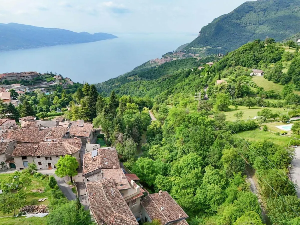 Appartement Tignale - Charme Rustico, Vista Lago Con Parcheggio