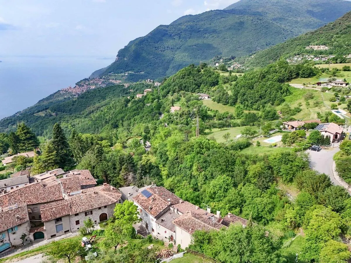 Tignale - Charme Rustico, Vista Lago Con Parcheggio Appartement