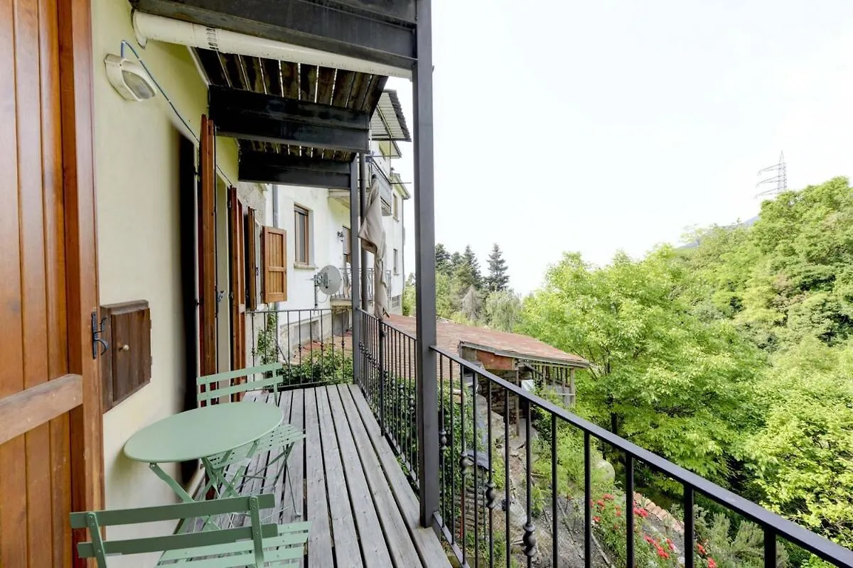 Tignale - Charme Rustico, Vista Lago Con Parcheggio Appartement